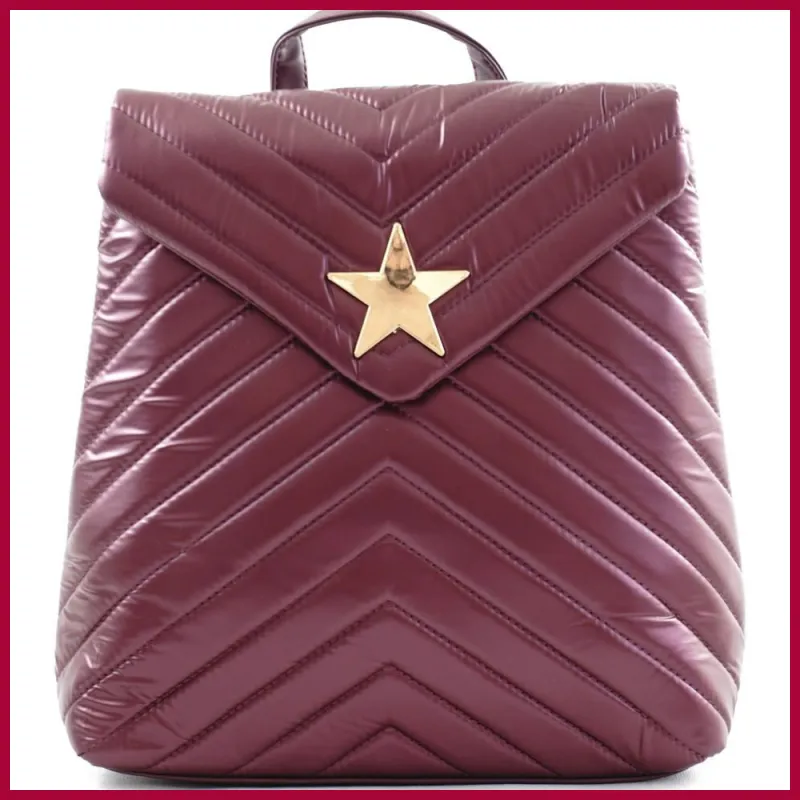 Női hátitáska csillaggal és V varrott mintával, vízhatlan, vörös olasznoitaska.hu 1